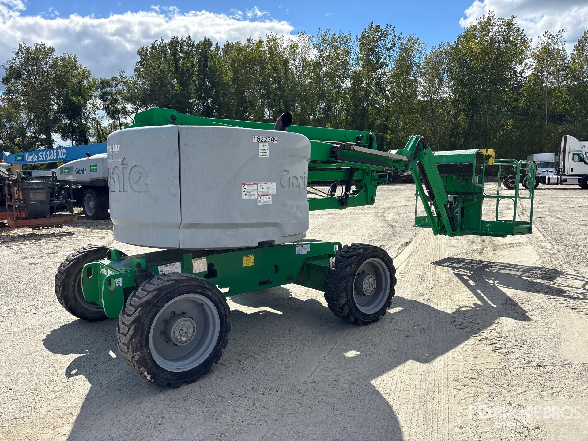 2017 Genie Z-45/25J