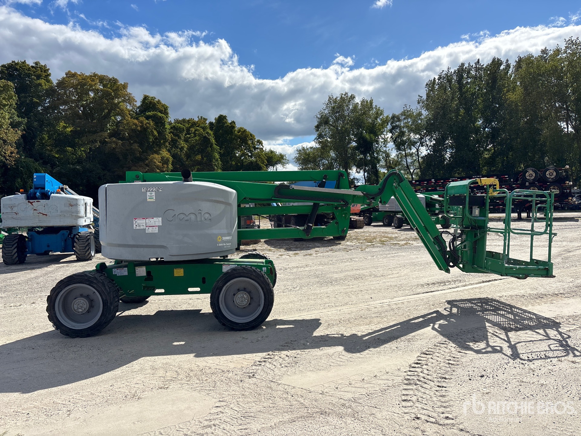2017 Genie Z-45/25J