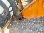 Chassis with Clavijas del cangilón al brazo elevador