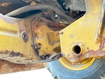 Drivetrain with Front Axle Oscillating Pin