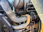 Motor with Auspuffanlage