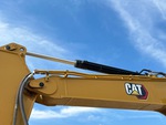 Hydraulics with Stick Cylinder
