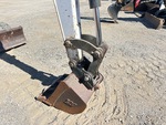 Chassis with Pins and Bushings Stick to Coupler