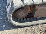 Drivetrain with Right Final Drive