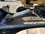 Hydraulics with Blade Lift Cylinder