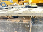 Undercarriage with Left Grouser Height