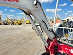 Hydraulics with Boom Lift Cylinder(s)