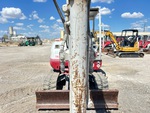 Hydraulics with Auxiliary Hydraulic Plumbing