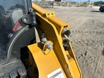 Hydraulics with Auxiliary Hydraulic Plumbing