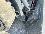 Chassis with Quick Coupler to Arms Pins