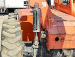 Hydraulics with Frame Leveling Cylinders