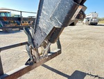 Hydraulics with Carriage Tilt Cylinder