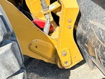 Chassis with Quick Coupler to Arms Pins