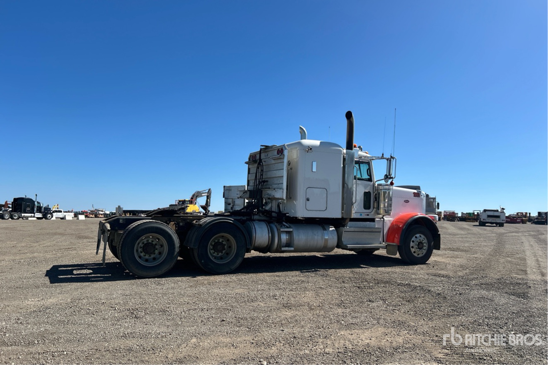 2022 Peterbilt 389