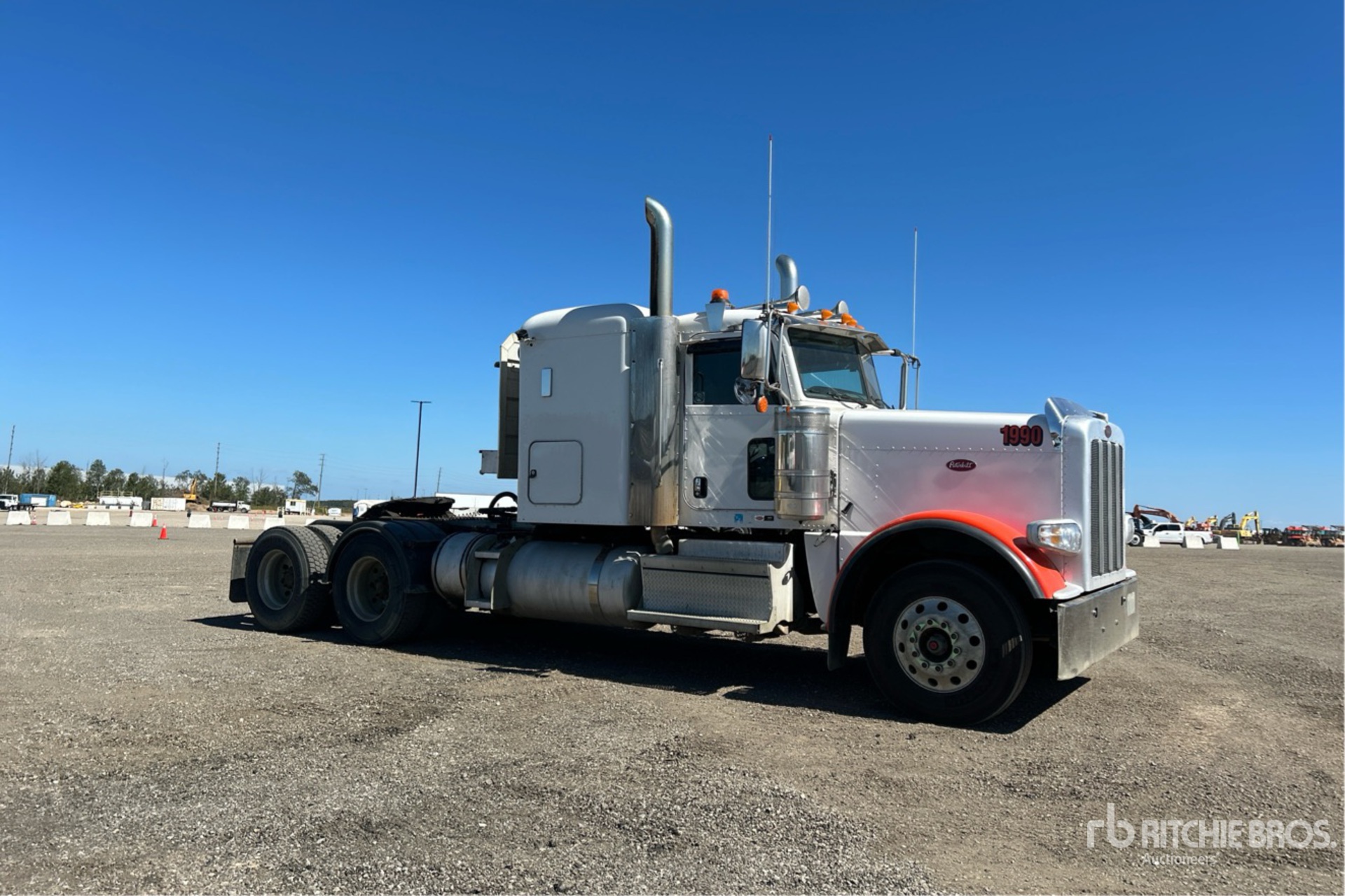 2022 Peterbilt 389
