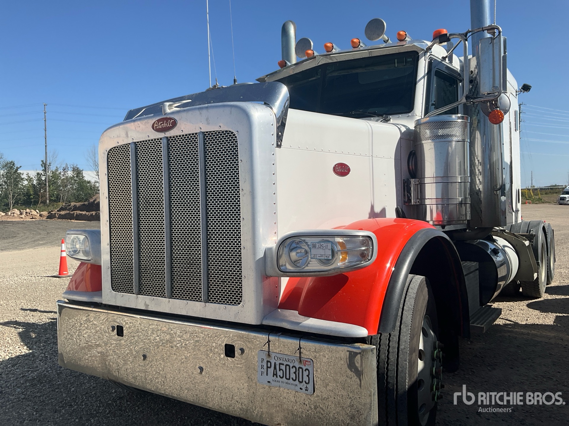 2022 Peterbilt 389