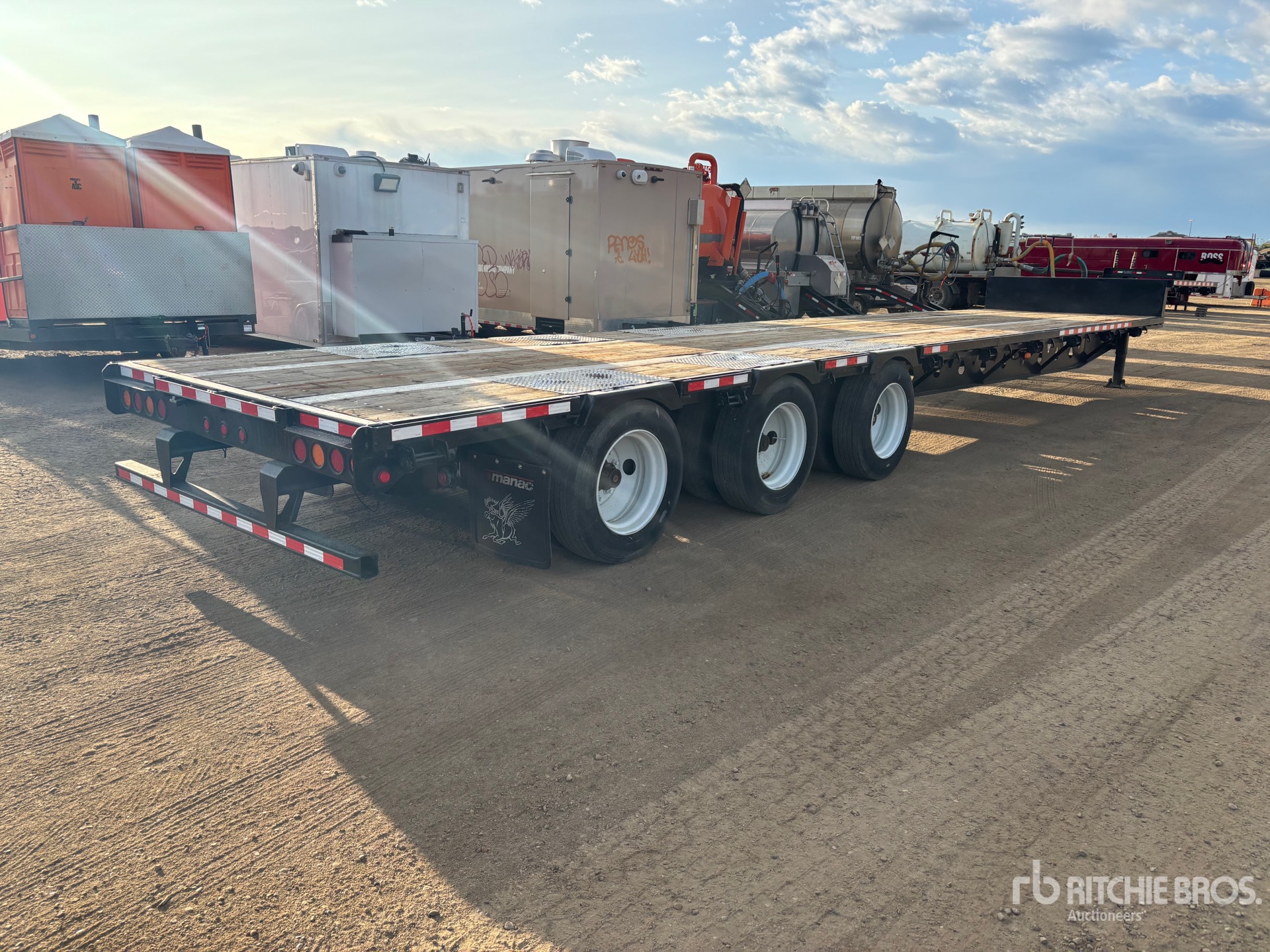 2013 Manac 53 FT TRI/A