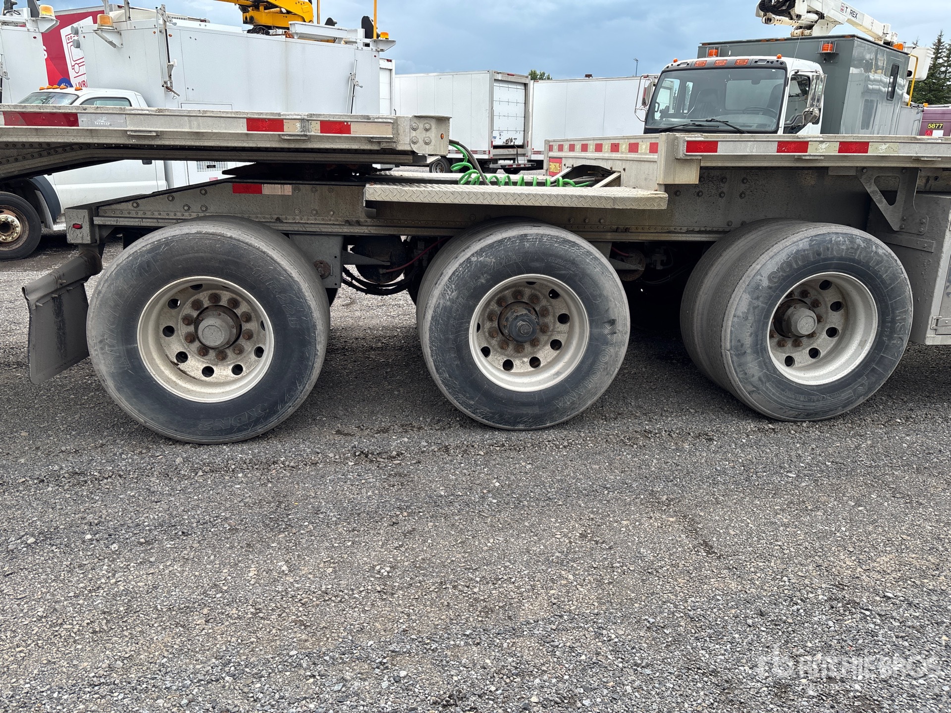 2014 Manac 28 FT QUAD/A SUPER B-TRAIN LEAD