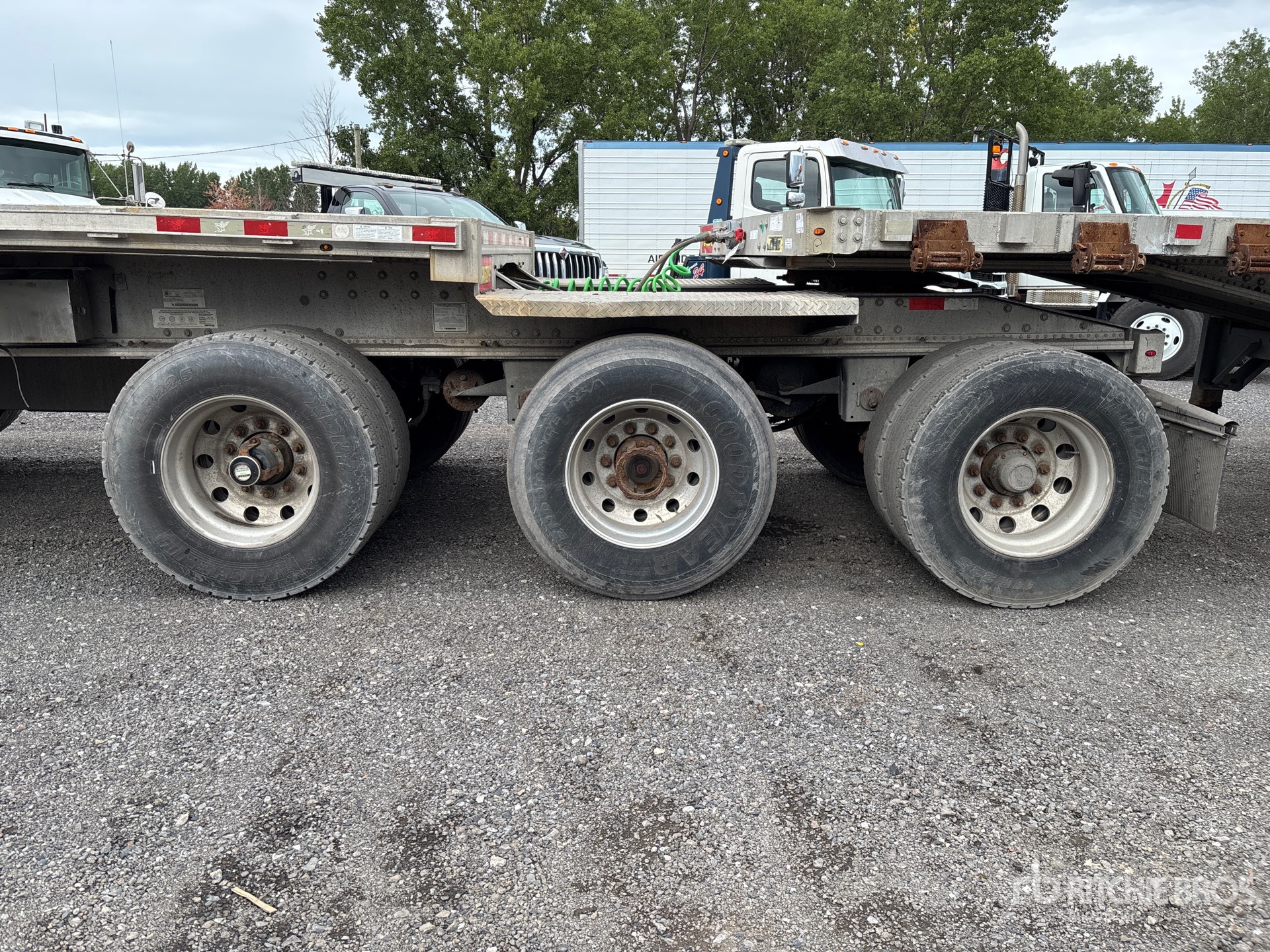 2014 Manac 28 FT QUAD/A SUPER B-TRAIN LEAD