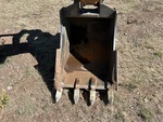Specialty with Backhoe / Excavator Bucket Condition