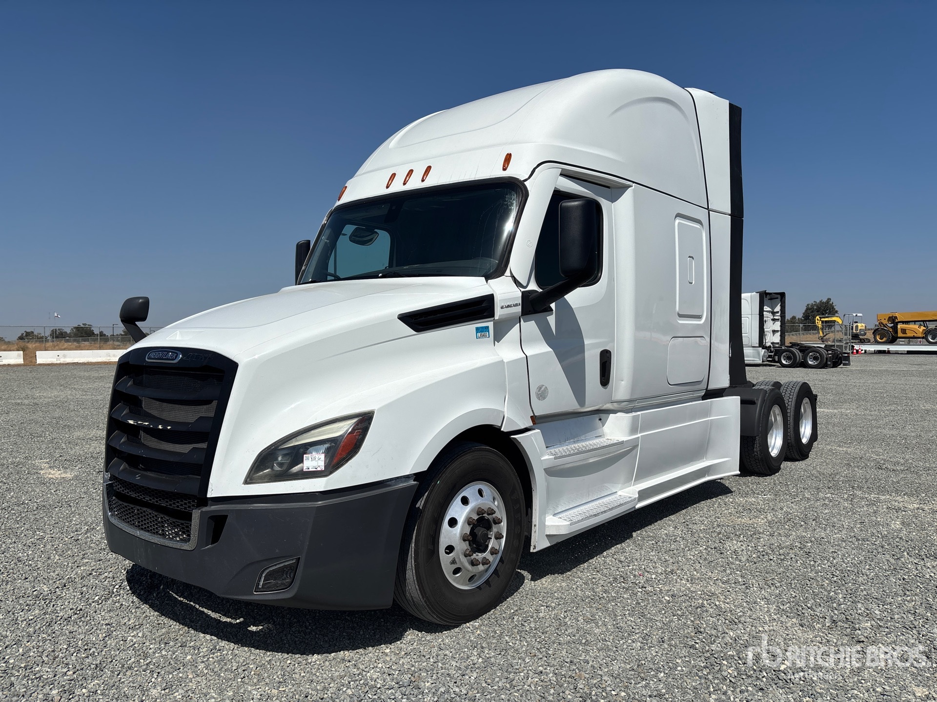 Photo of 2022 Freightliner CASCADIA 126