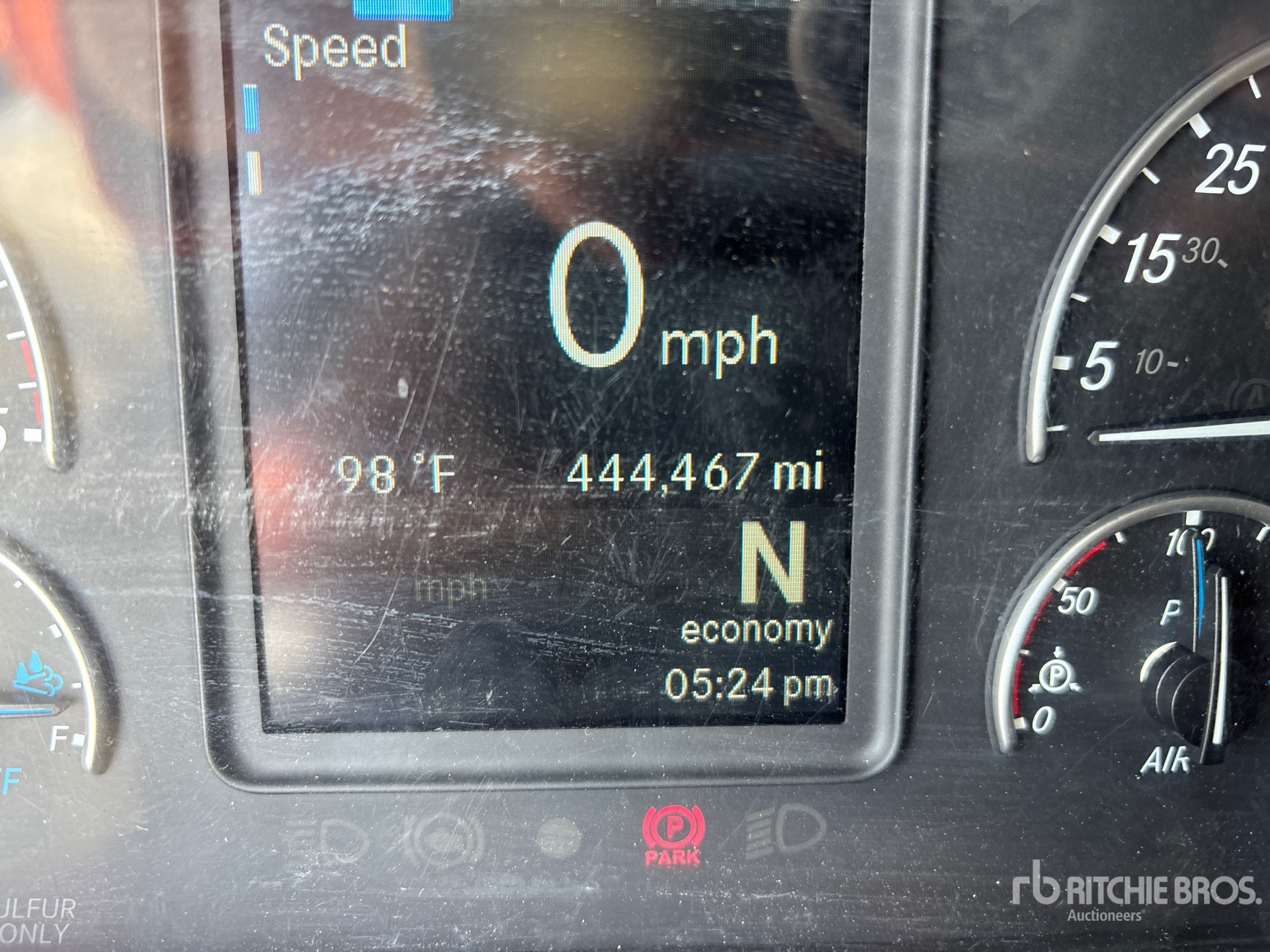 2022 Freightliner CASCADIA 126