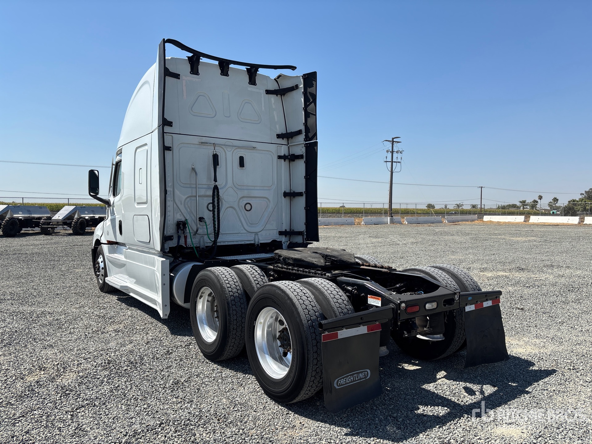 2022 Freightliner CASCADIA 126