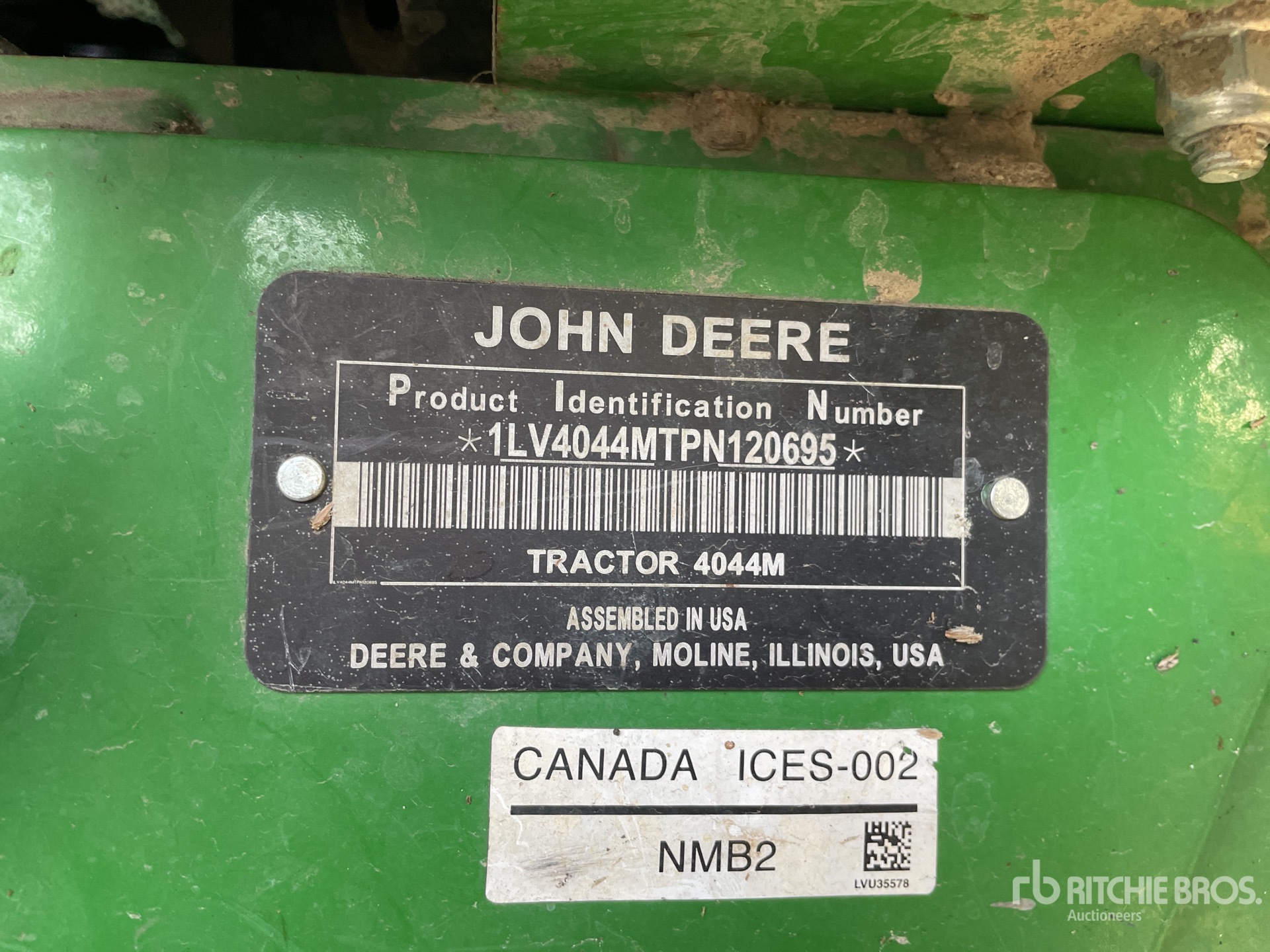 2023 John Deere 4044