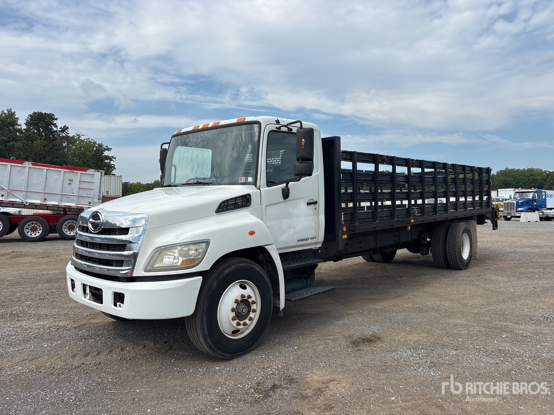 2012 Hino 268