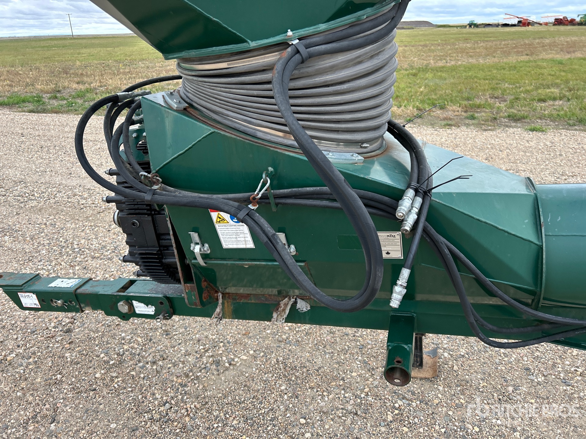 2019 Grainmaxx 74105