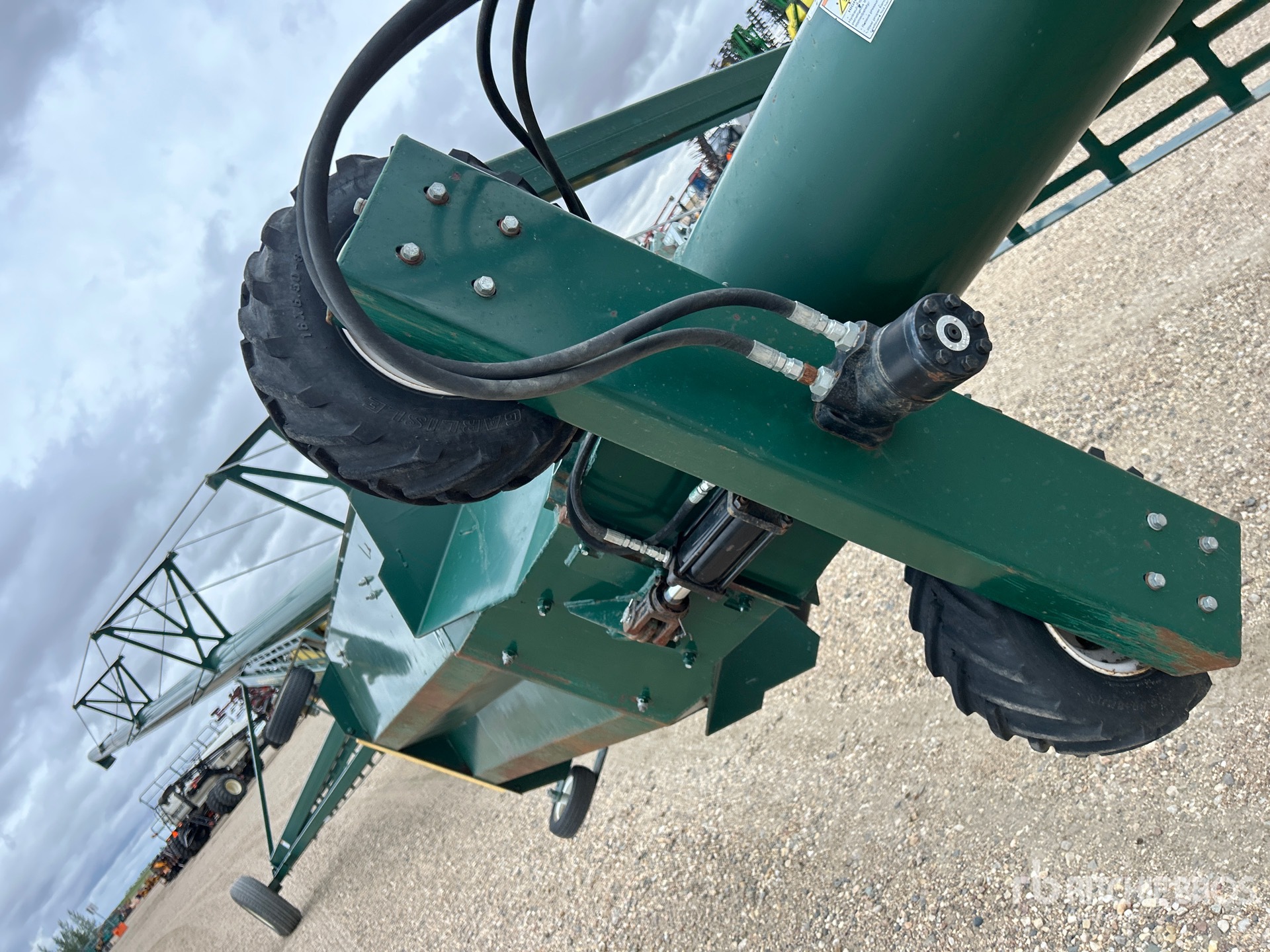 2019 Grainmaxx 74105