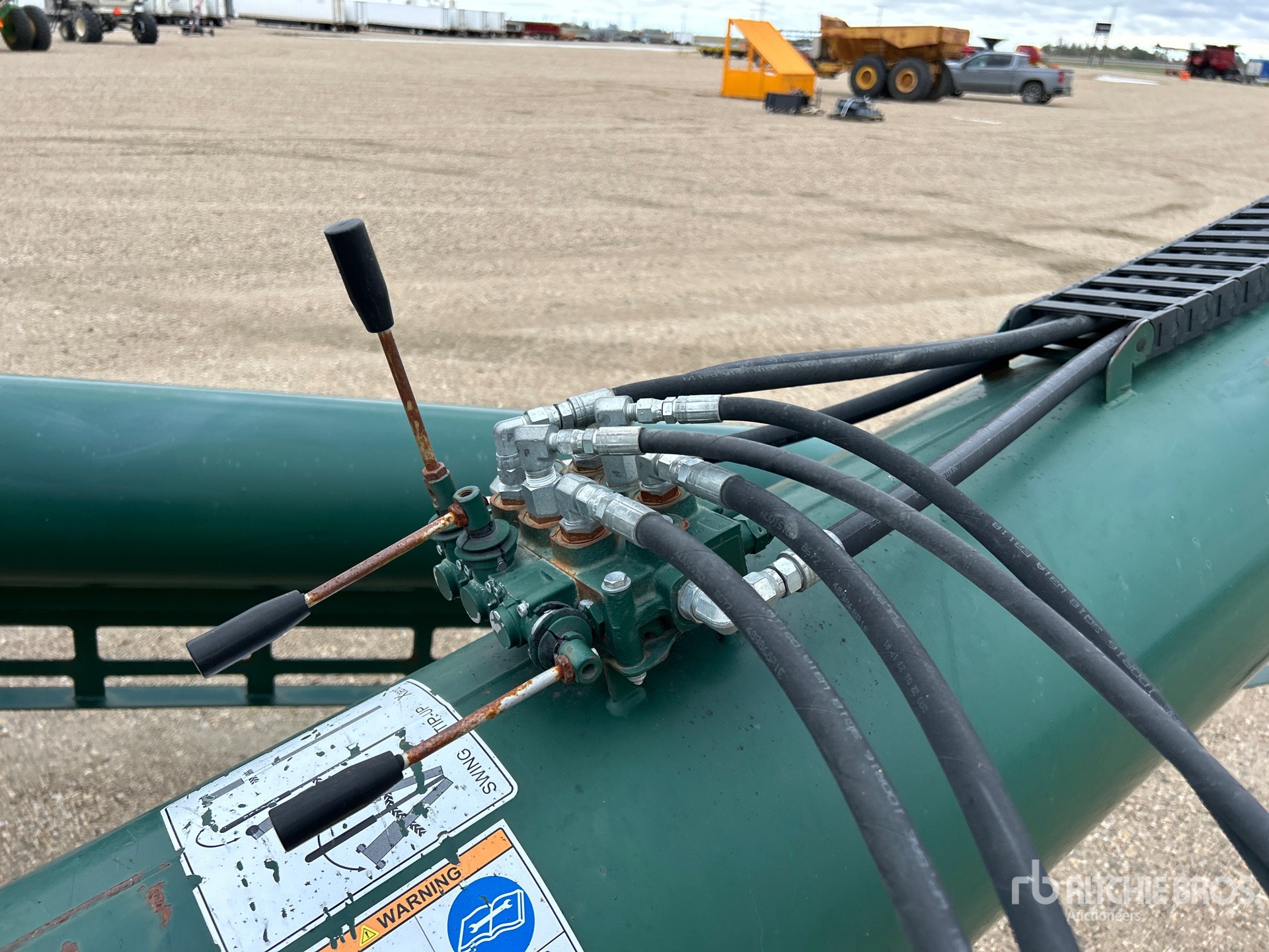 2019 Grainmaxx 74105