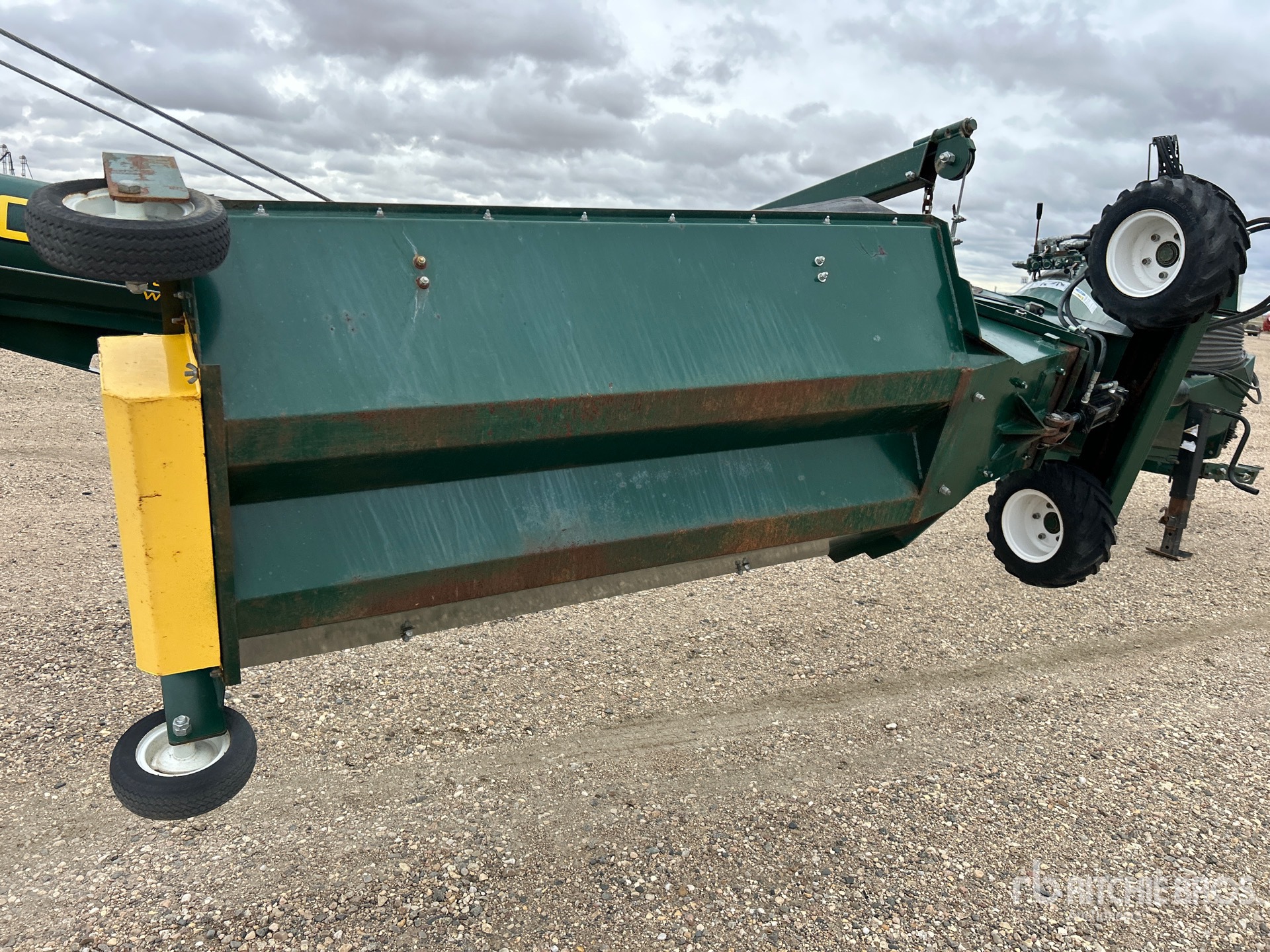 2019 Grainmaxx 74105