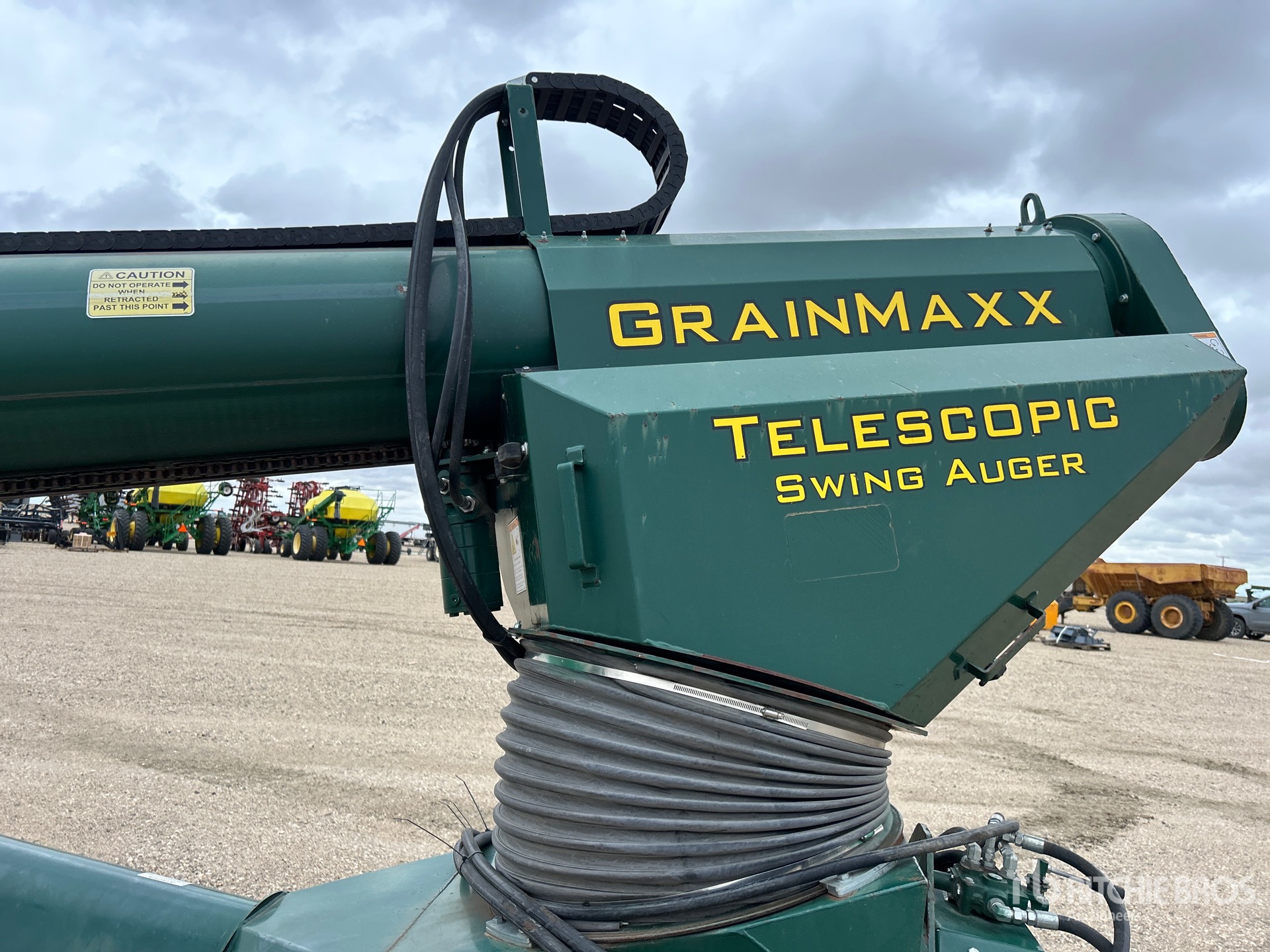 2019 Grainmaxx 74105