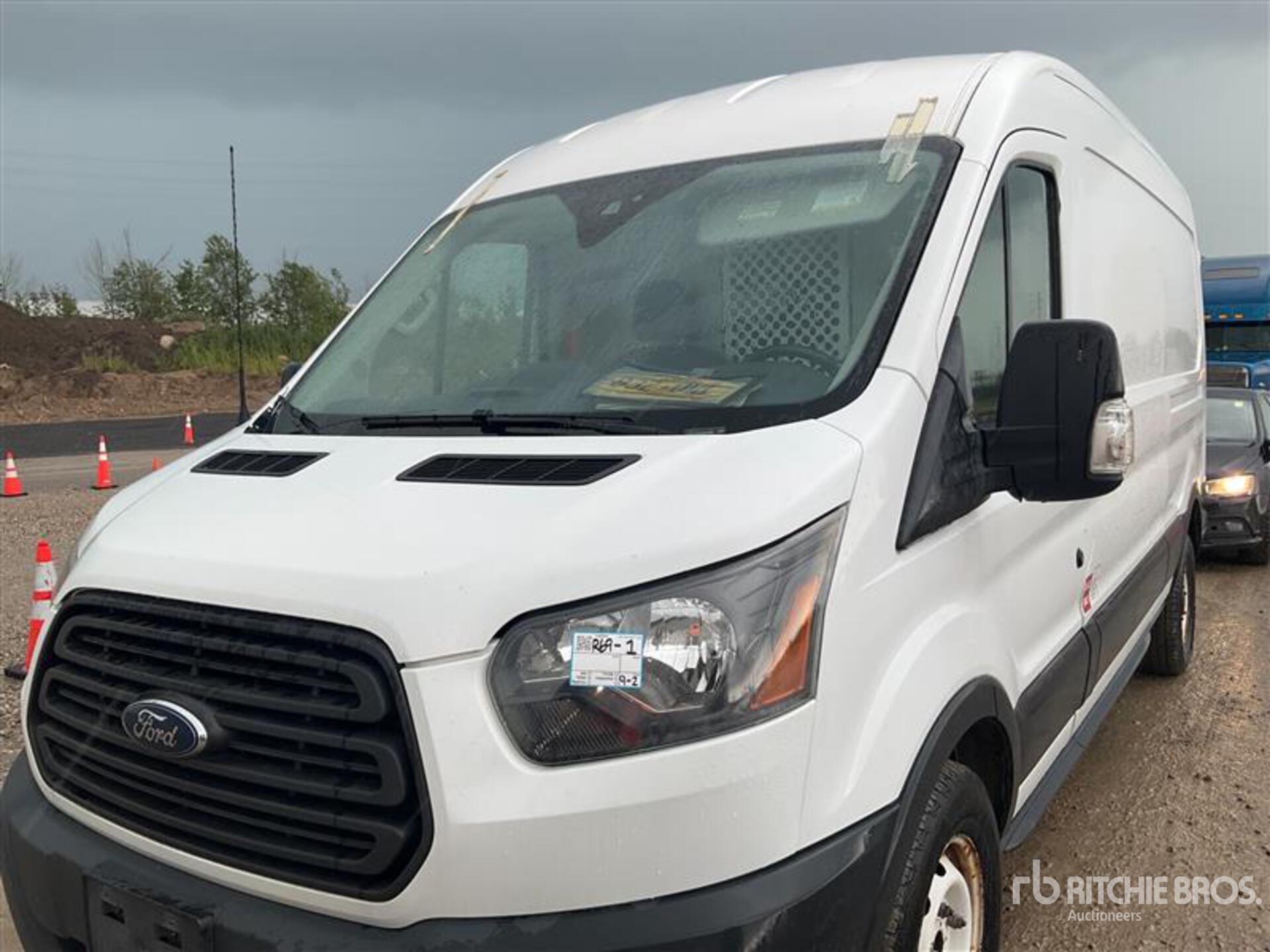 2018 Ford TRANSIT 250