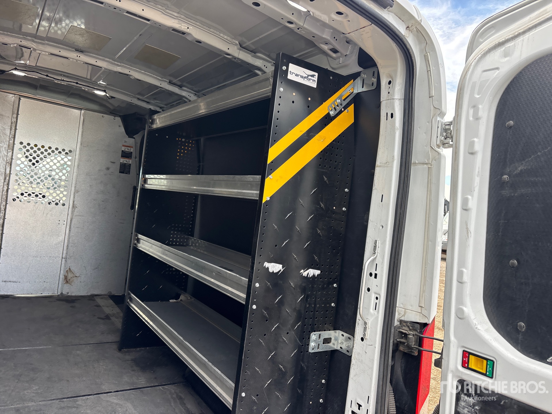 2018 Ford TRANSIT 250