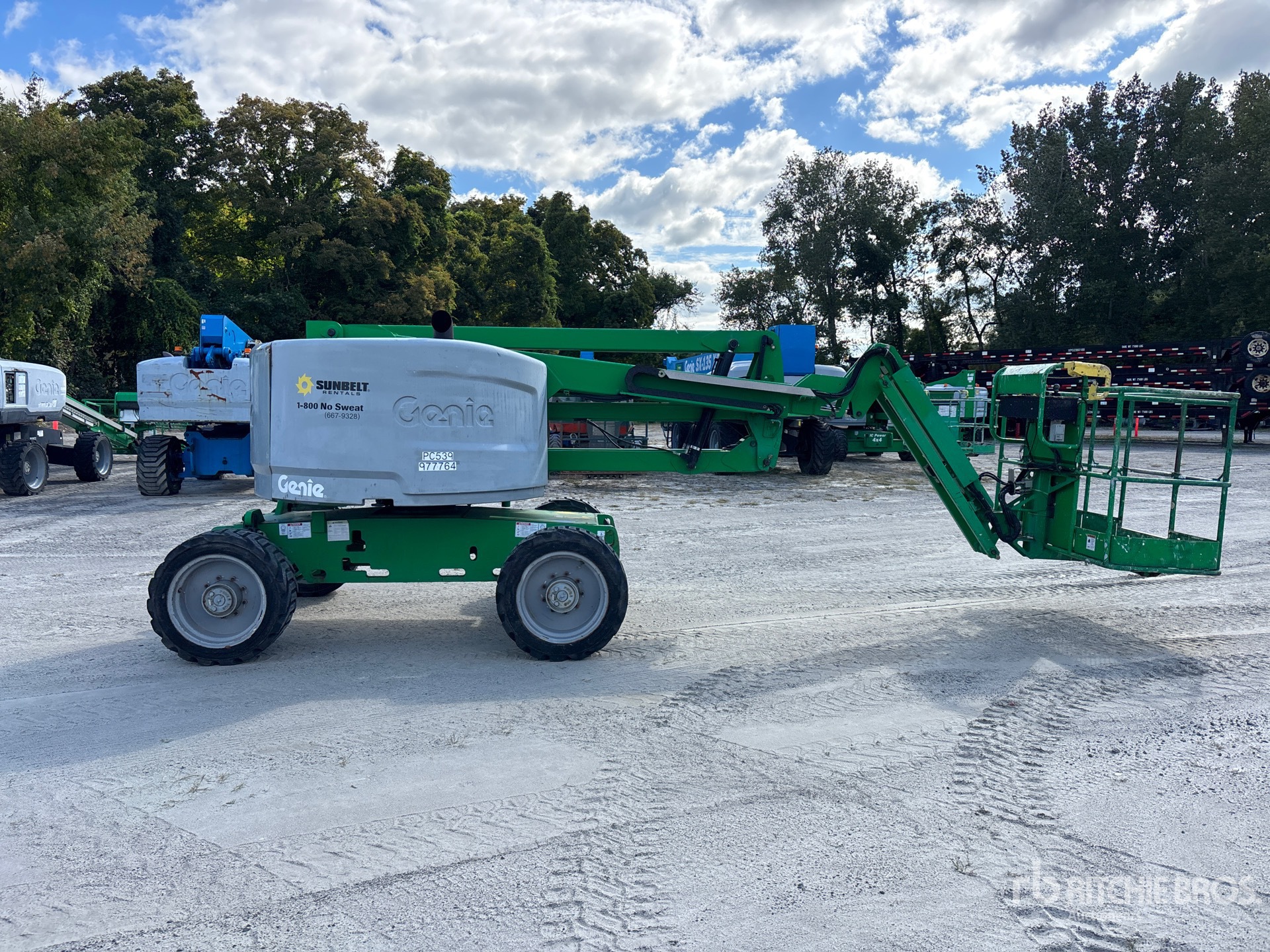 2017 Genie Z-45/25J