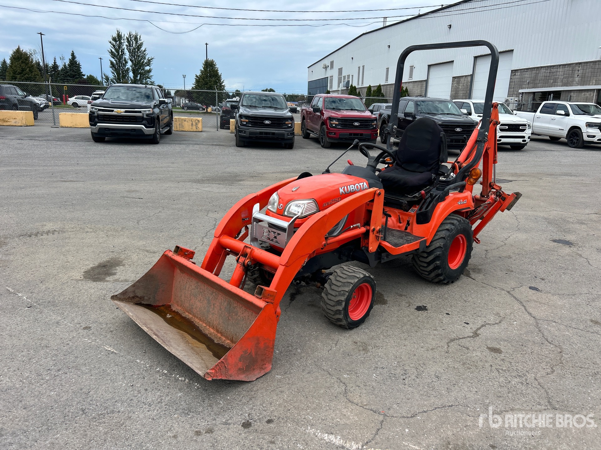 Photo of 2015 Kubota BX25DLB