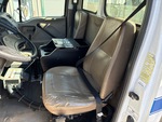 Cab with Seats/armrests