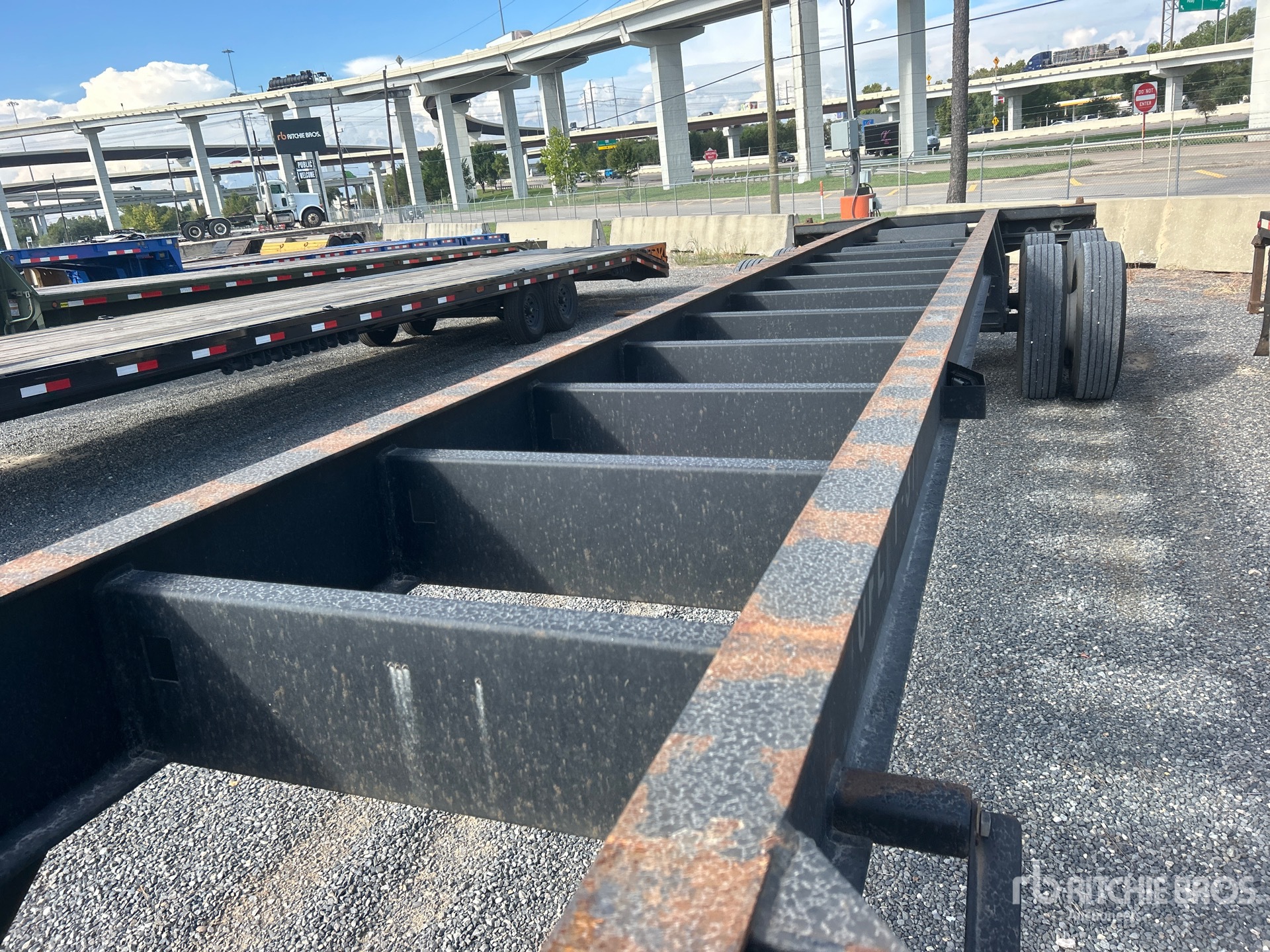 2023 Atro 40 ft T/A