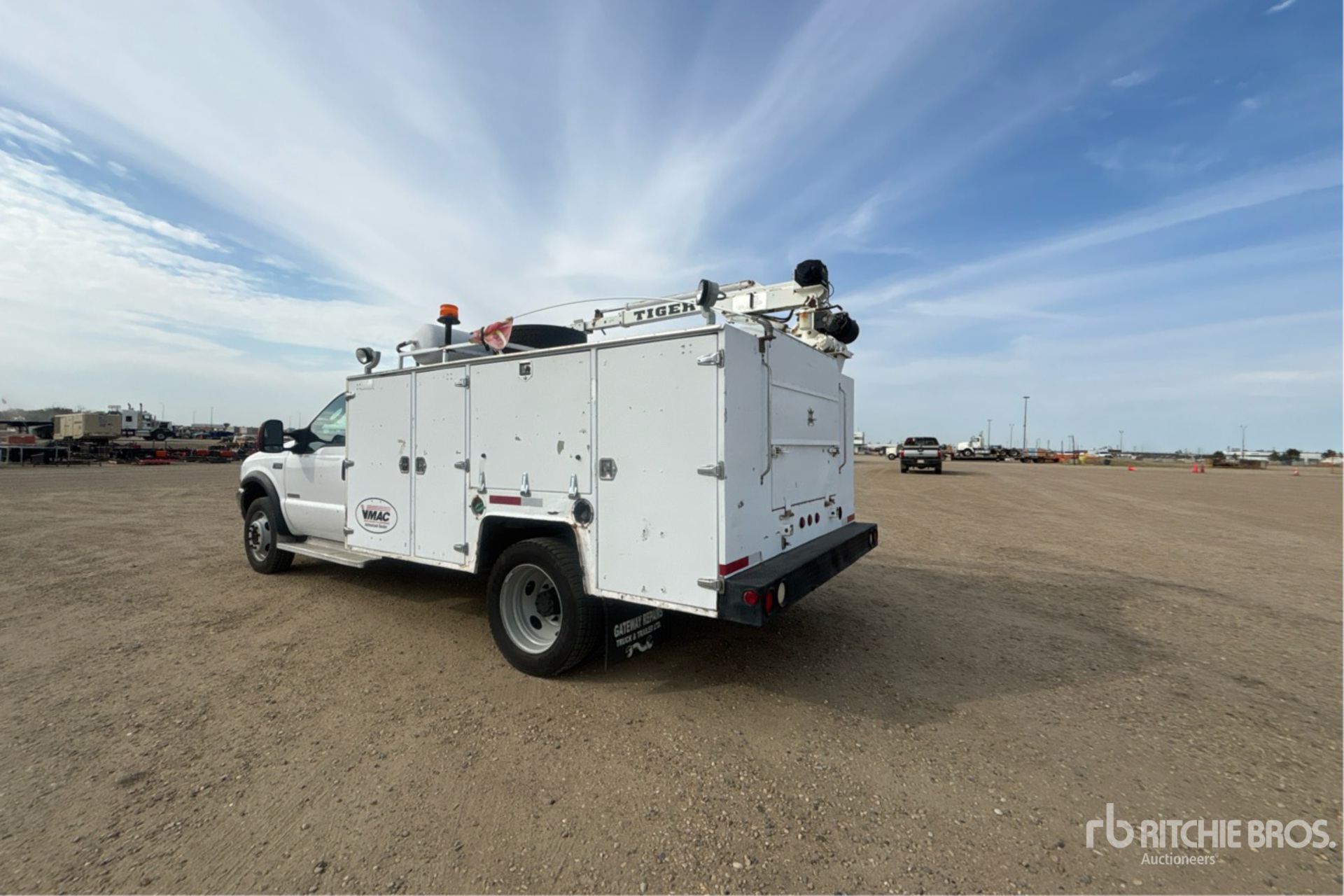 2004 Ford F-550