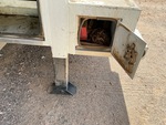 Configuration with Stabilizer Jacks