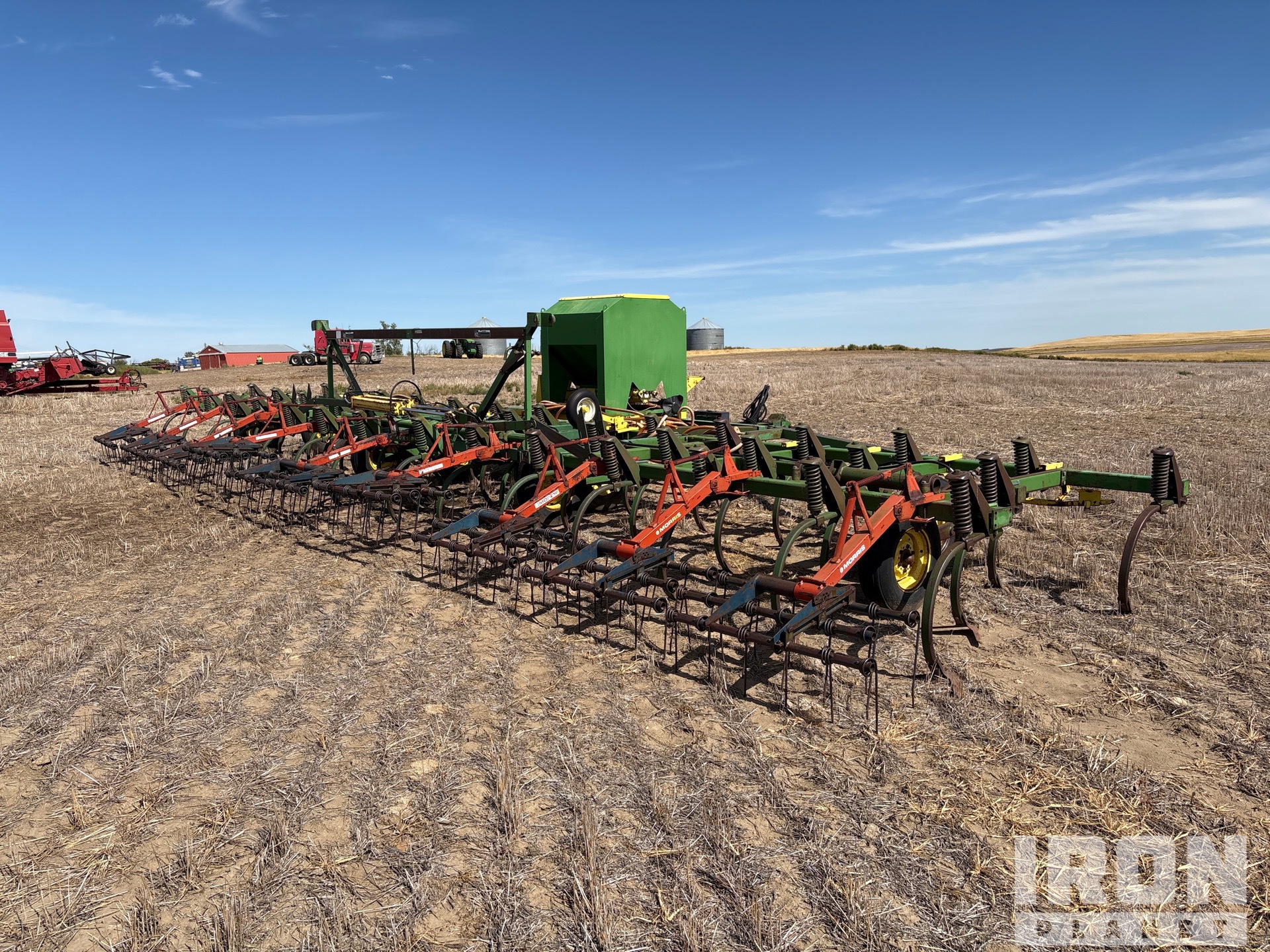 John Deere 1610