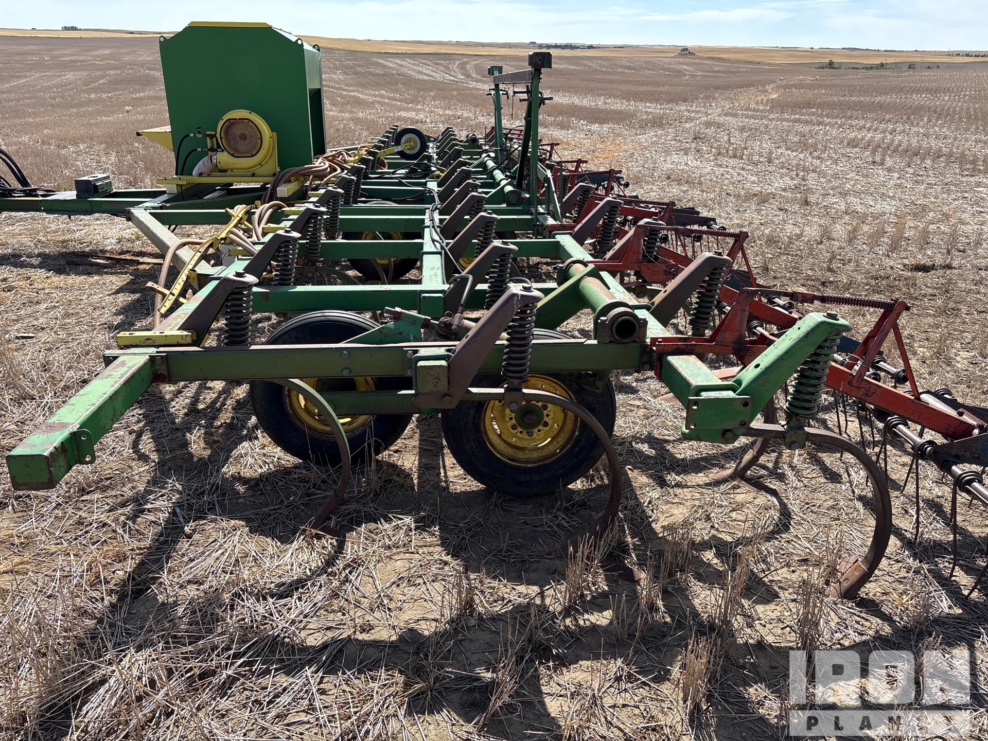 John Deere 1610