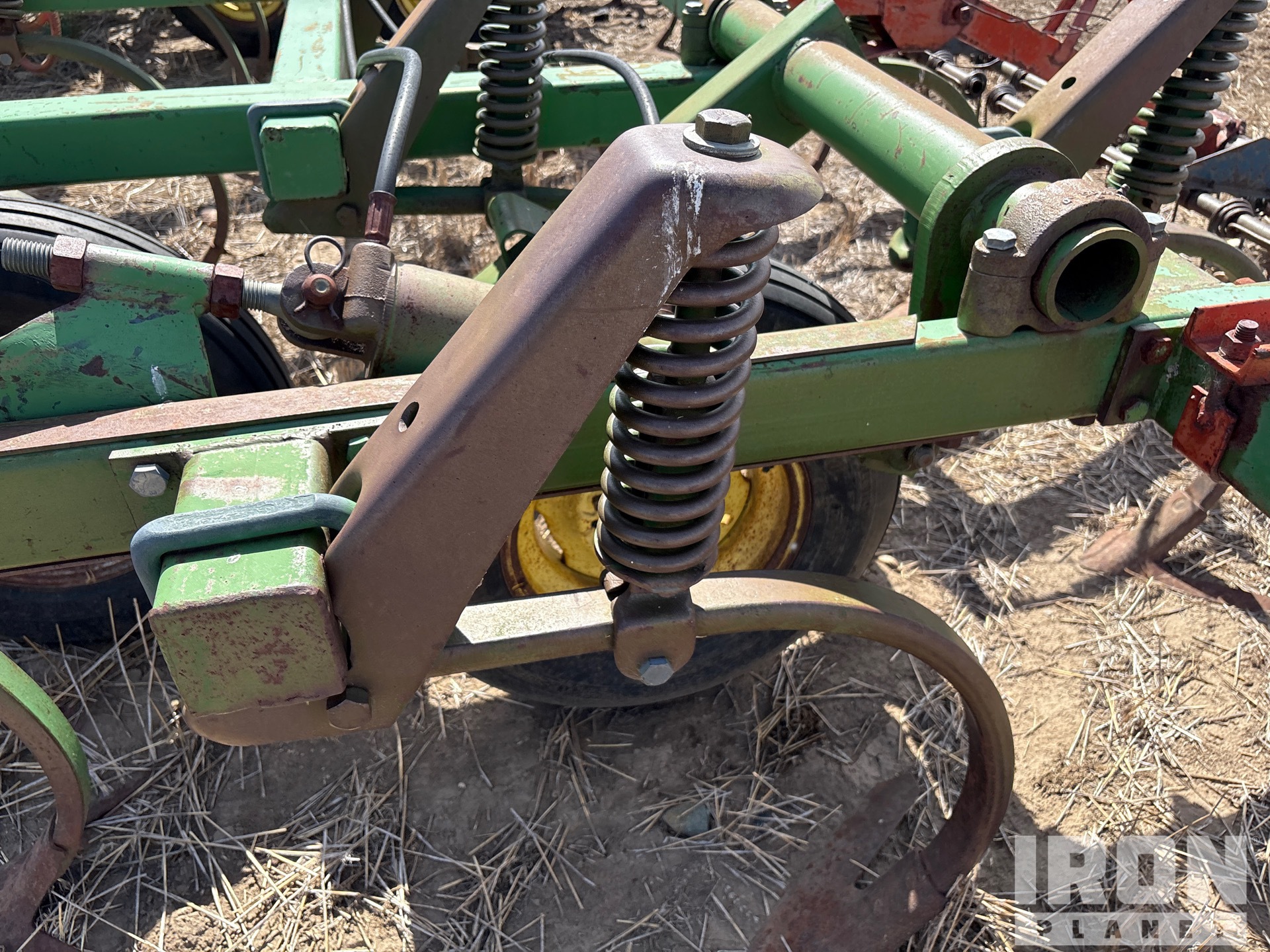 John Deere 1610