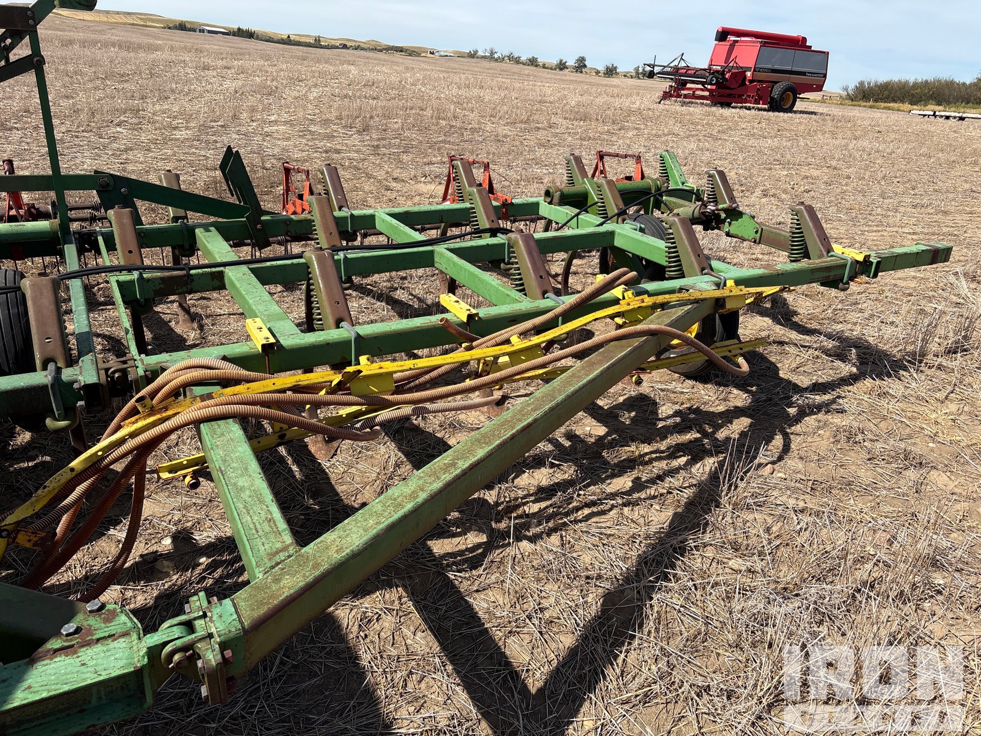 John Deere 1610