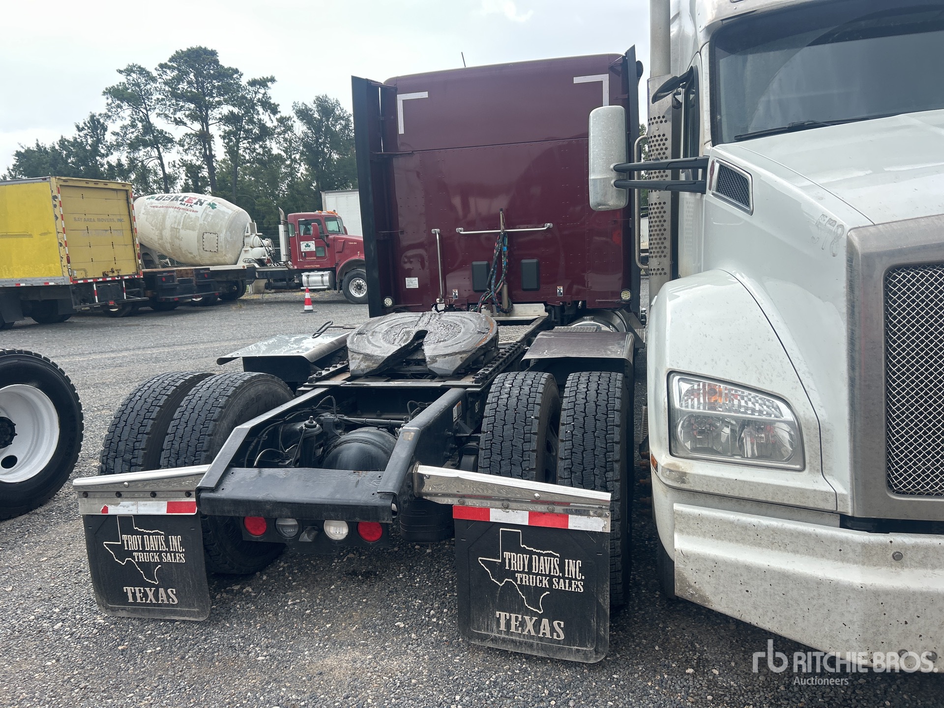 2020 Kenworth T880
