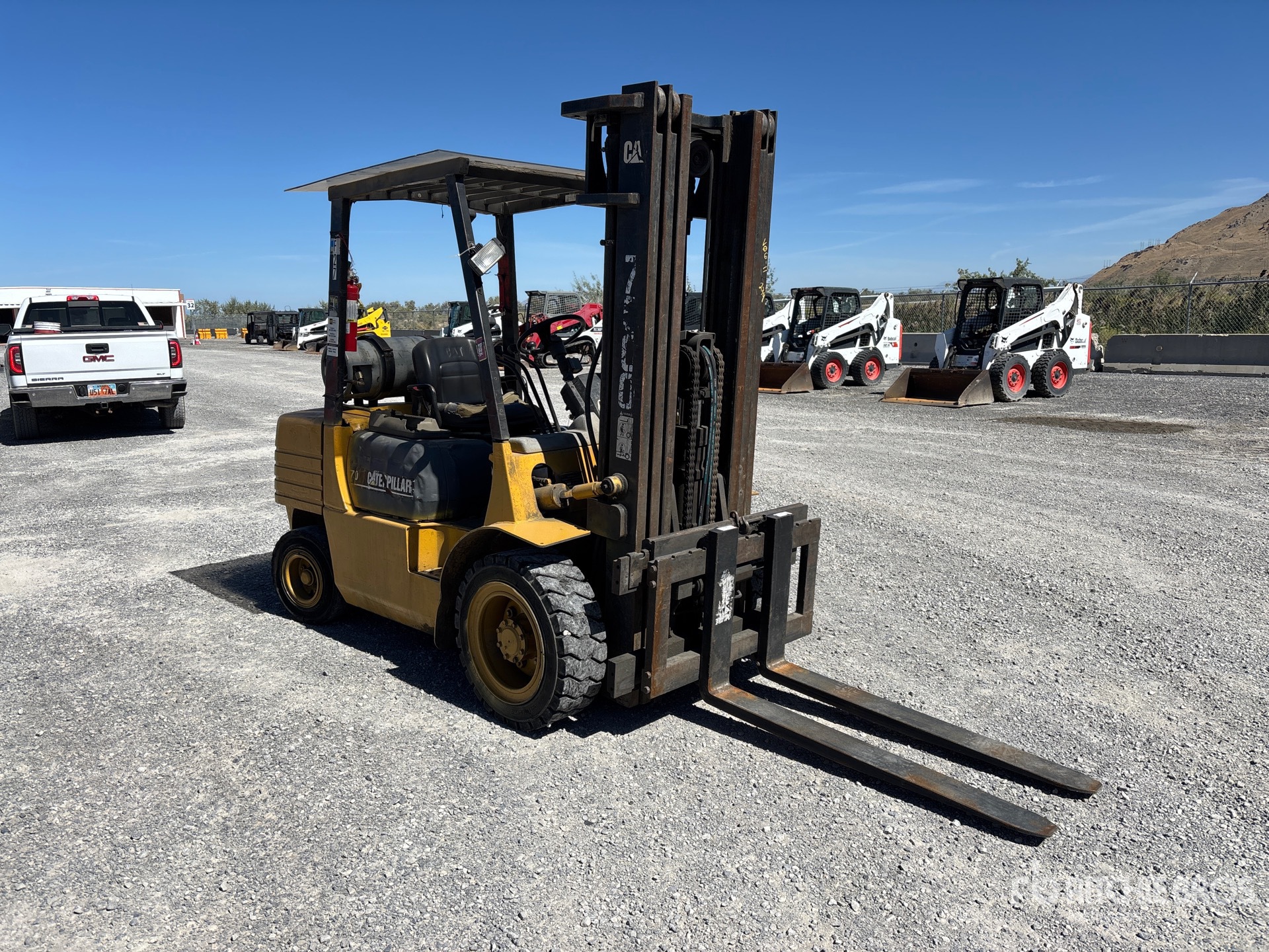 Caterpillar P7000