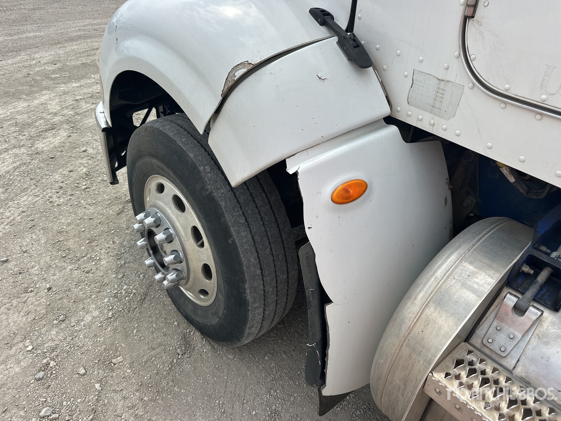 2012 Peterbilt 386