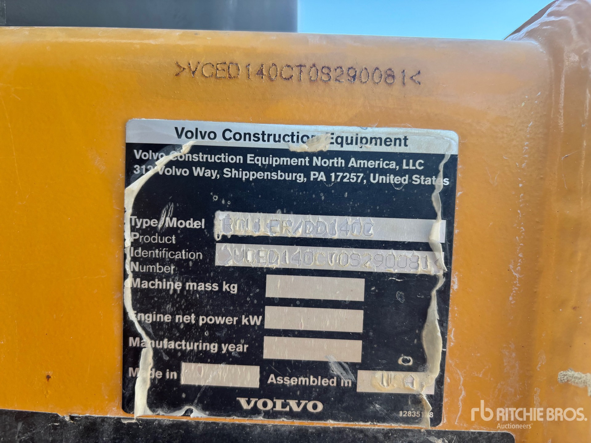 2020 Volvo DD140C